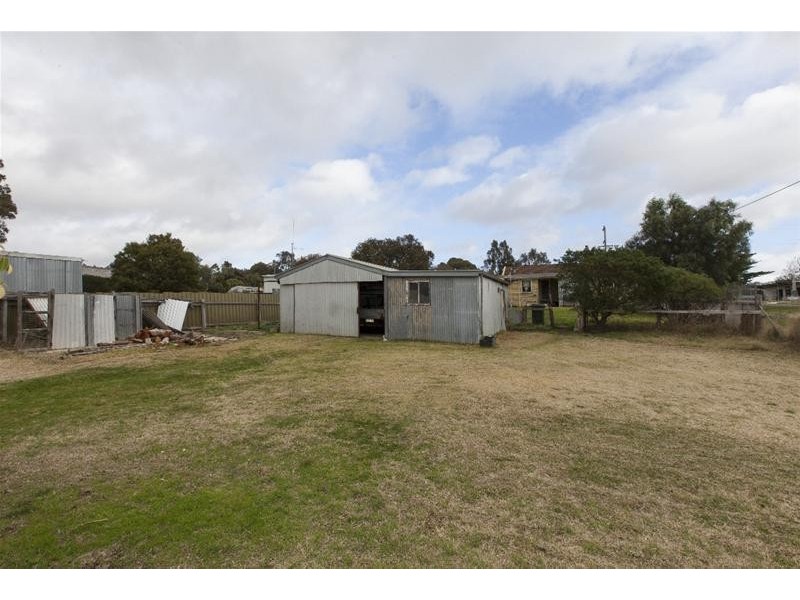 1 Brooke Street, Moyston VIC 3377