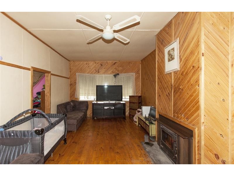 1 Brooke Street, Moyston VIC 3377