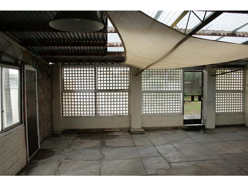 21 BLAKE Street, Ararat VIC 3377