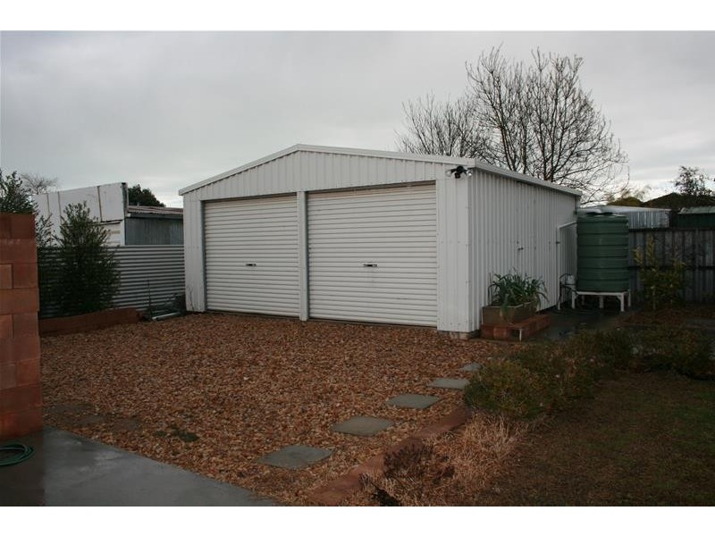 21 BLAKE Street, Ararat VIC 3377