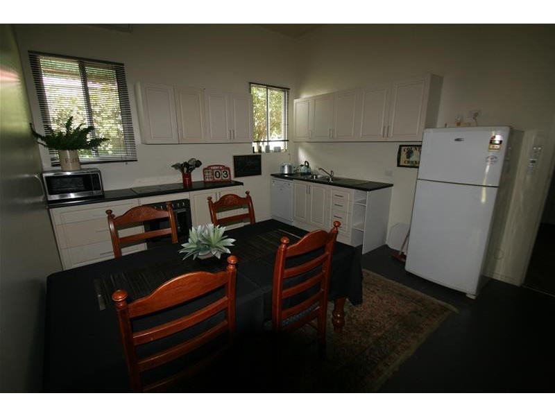 370 BARKLY Street, Ararat VIC 3377