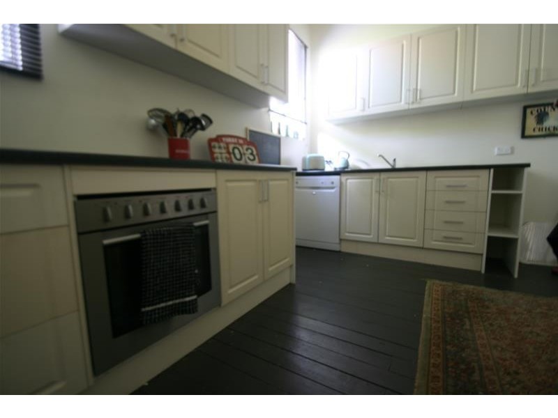 370 BARKLY Street, Ararat VIC 3377