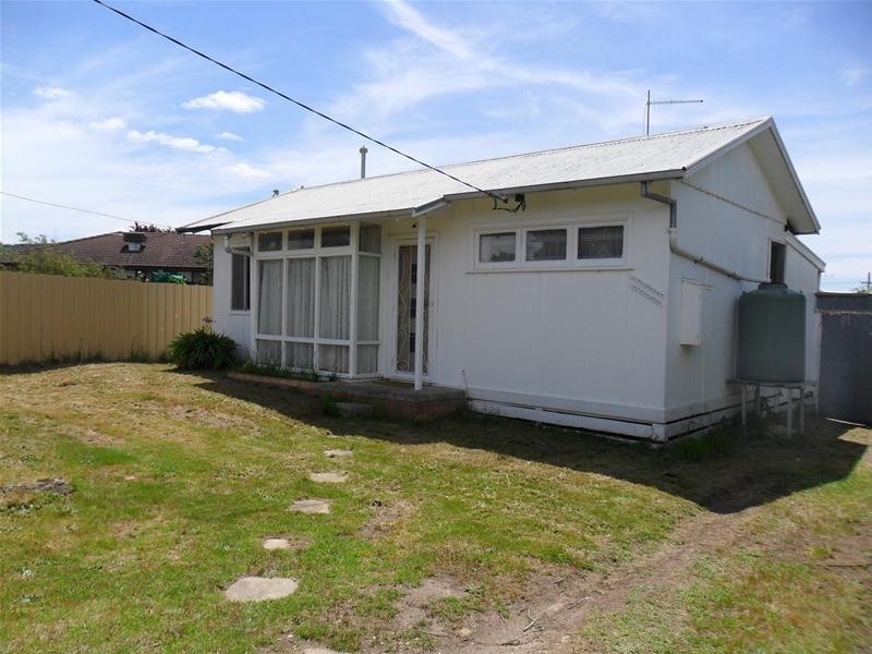 2 CLARKE Street, Ararat VIC 3377