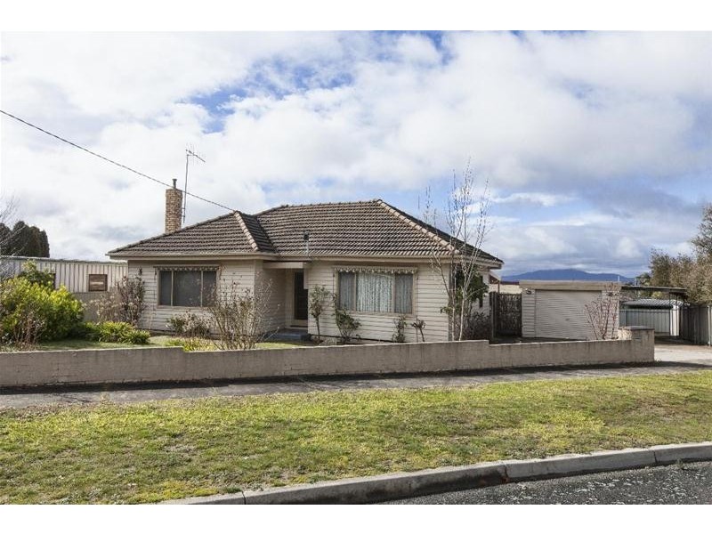 2 Speed Street, Ararat VIC 3377
