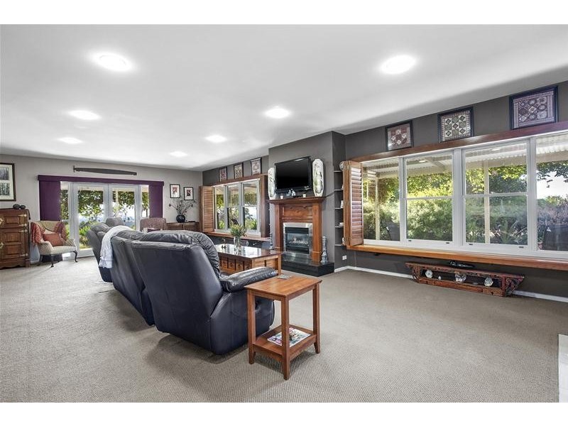 611 Panrock Reservoir Road, Great Western VIC 3374