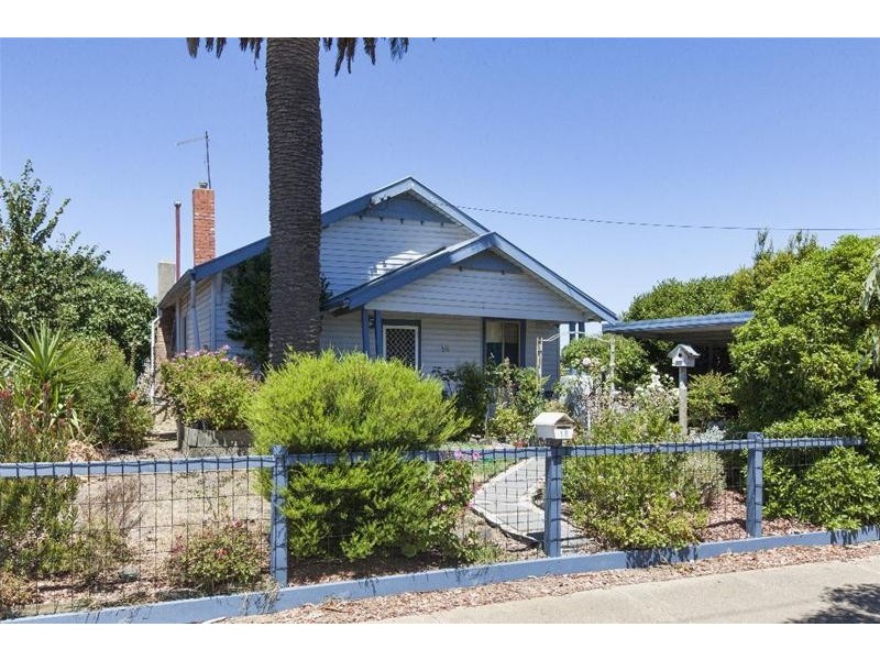 18 VINCENT Street, Ararat VIC 3377