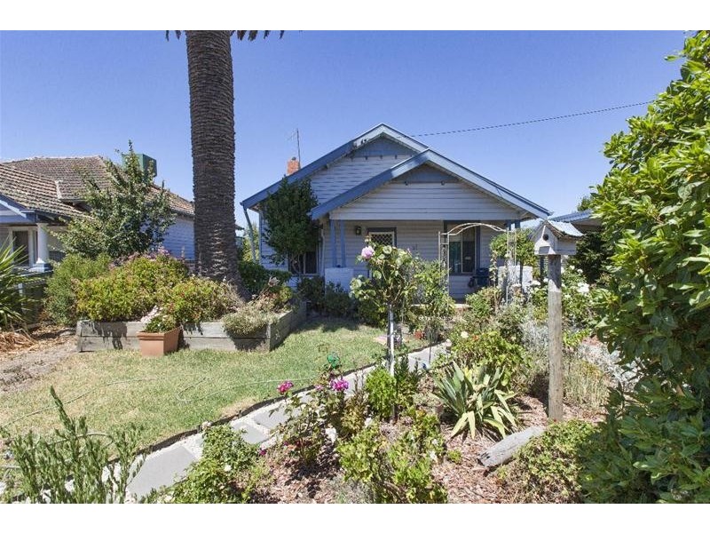 18 VINCENT Street, Ararat VIC 3377