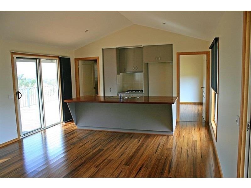 16 Jeffery Lane, Landsborough VIC 3384