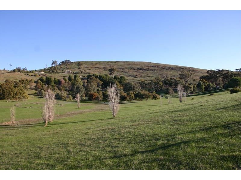 16 Jeffery Lane, Landsborough VIC 3384