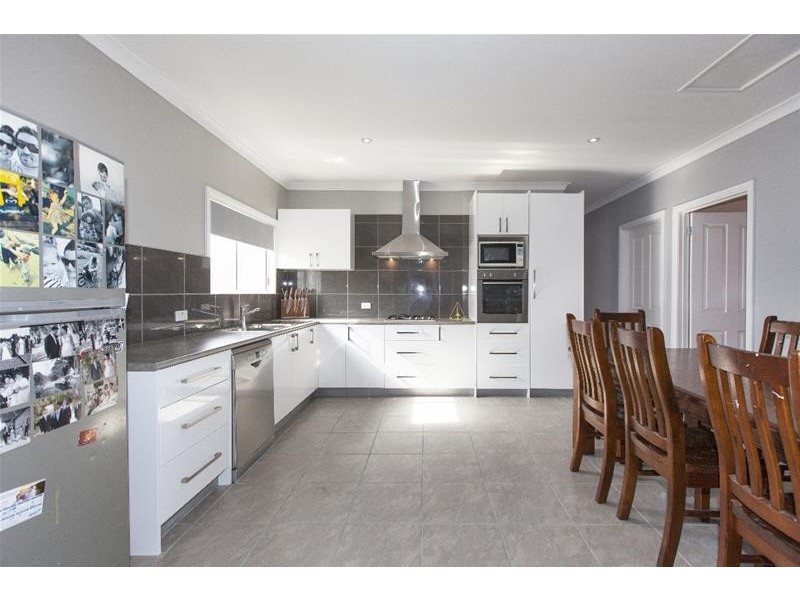 21 Flattely Street, Ararat VIC 3377