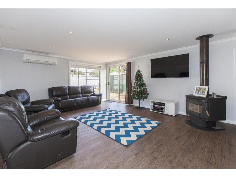 21 Flattely Street, Ararat VIC 3377