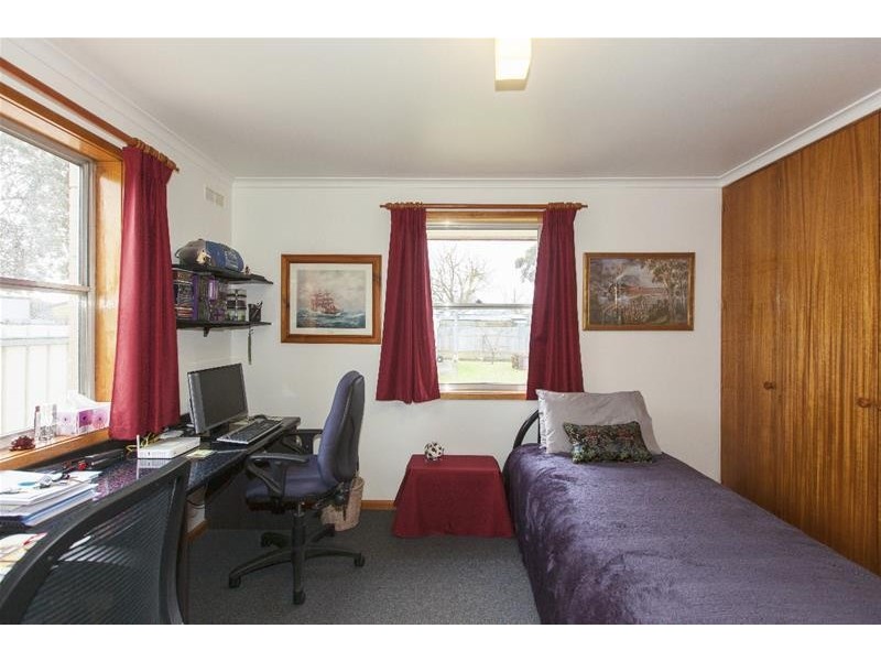 5 Best Street, Ararat VIC 3377