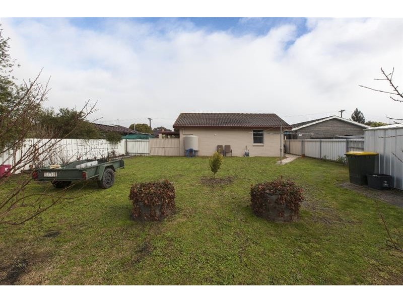 5 Best Street, Ararat VIC 3377