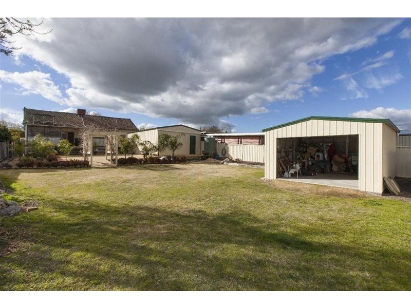 6 Rundell Street, Ararat VIC 3377