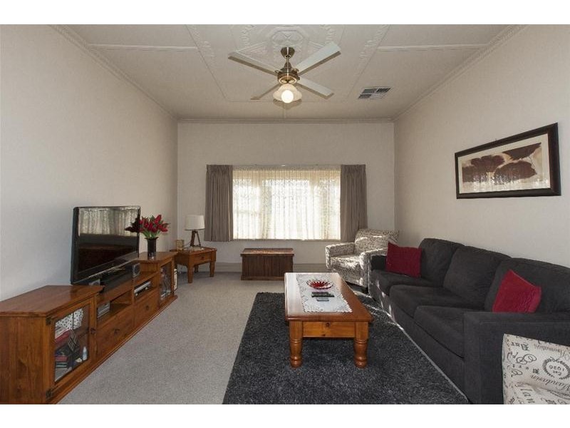 6 Rundell Street, Ararat VIC 3377