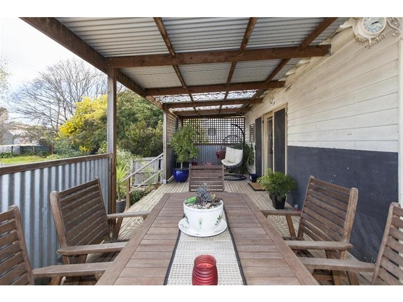 6 Rundell Street, Ararat VIC 3377