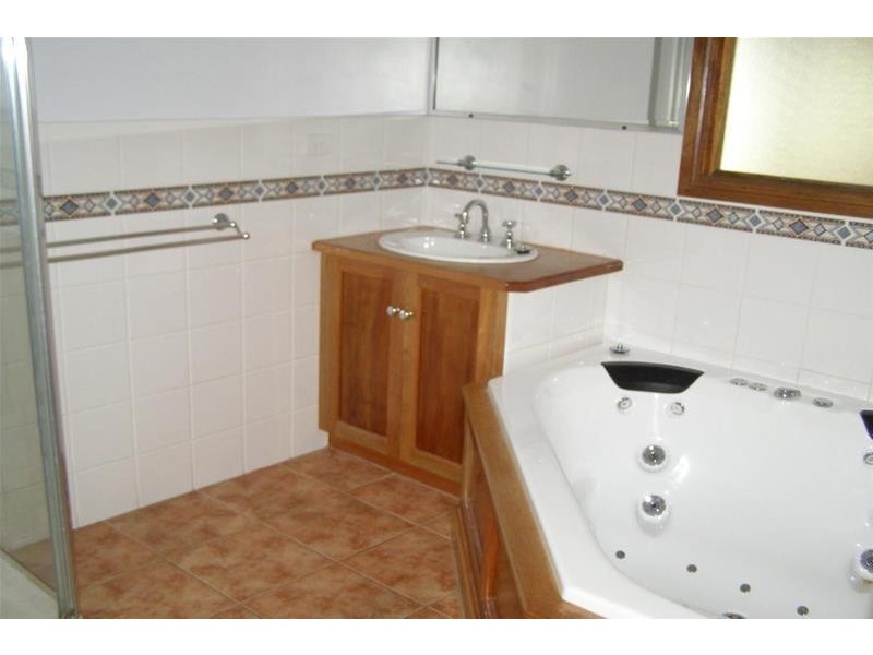 398 BARKLY Street, Ararat VIC 3377