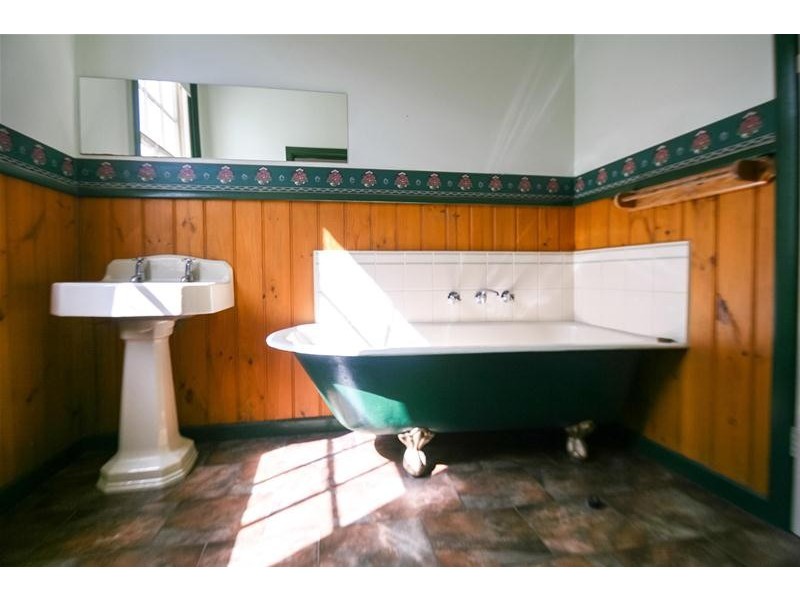 19 PALMERSTON Street, Ararat VIC 3377