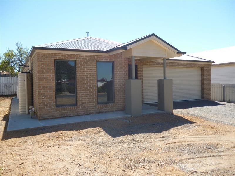 49 RUNDELL  Street, Ararat VIC 3377