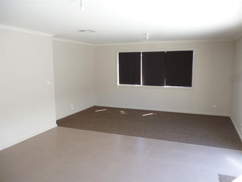 49 RUNDELL  Street, Ararat VIC 3377