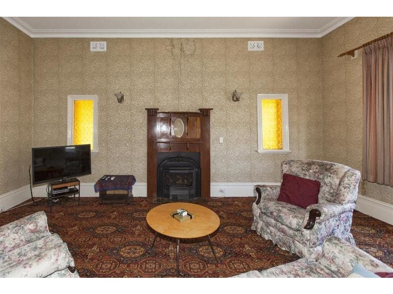 54 GIRDLESTONE Street, Ararat VIC 3377