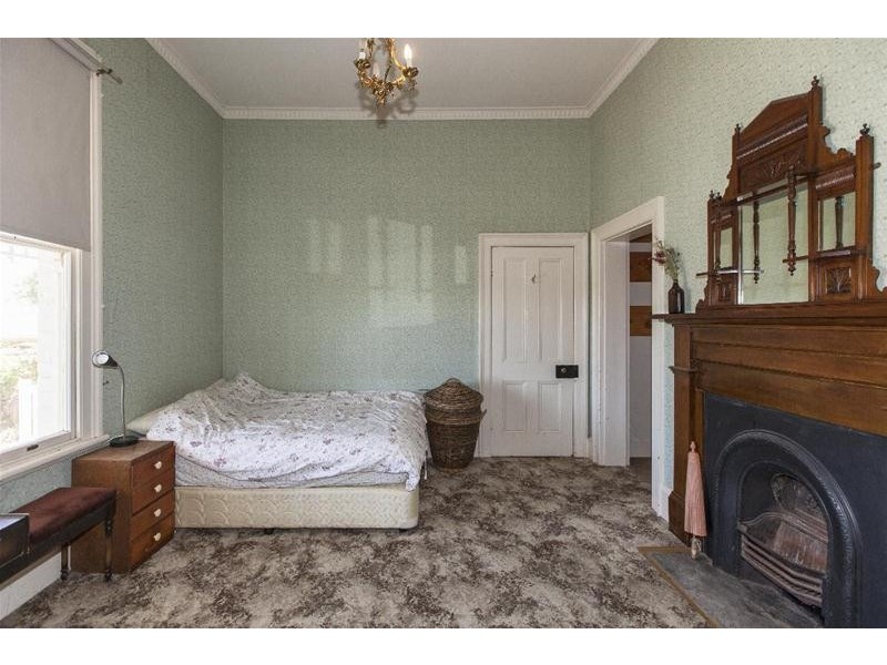 54 GIRDLESTONE Street, Ararat VIC 3377