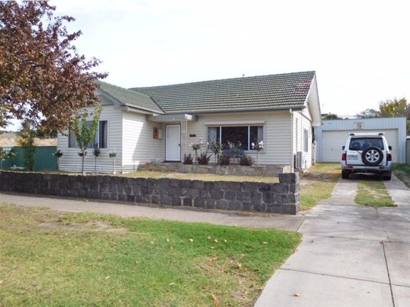 28 QUEEN STREET SOUTH, Ararat VIC 3377