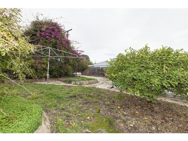 6 ROTARY Avenue, Ararat VIC 3377