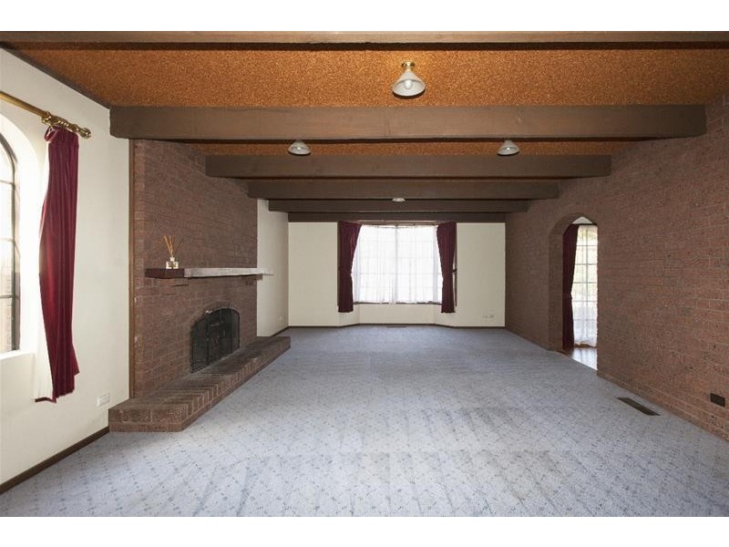 13 Blackie Avenue, Ararat VIC 3377