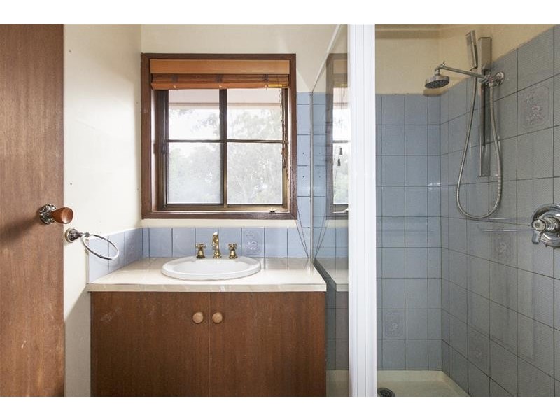 13 Blackie Avenue, Ararat VIC 3377