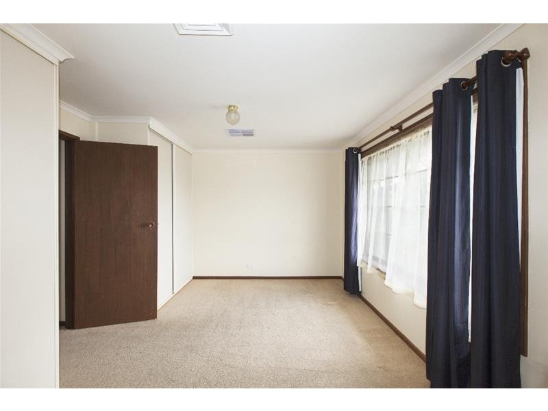 13 Blackie Avenue, Ararat VIC 3377