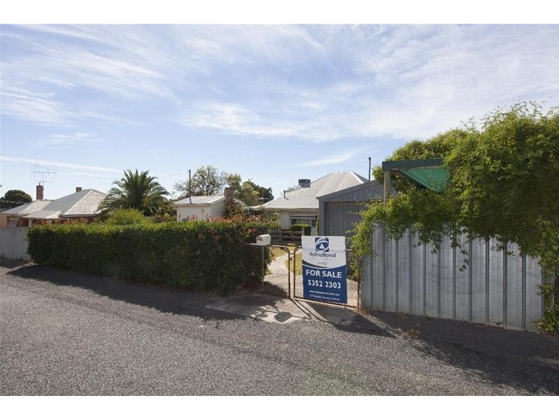 4 Beauville Street, Ararat VIC 3377