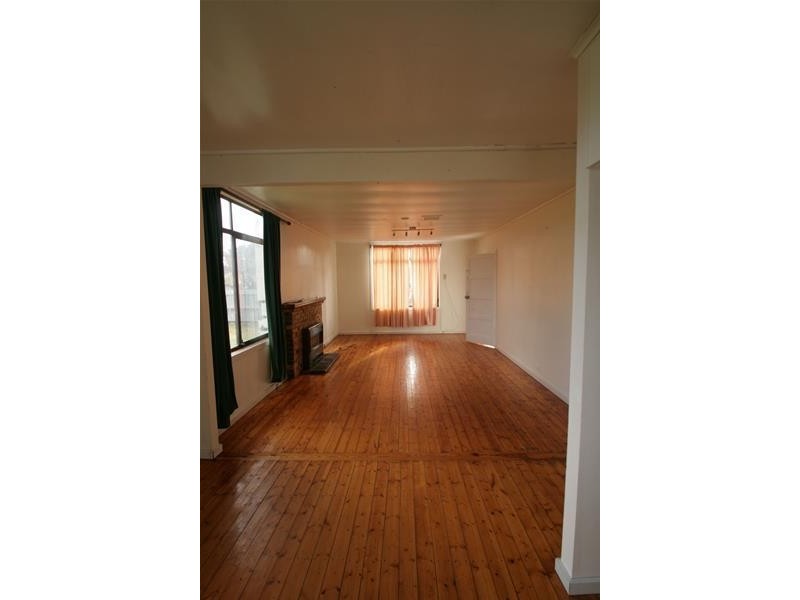 5 STEVENS Crescent, Ararat VIC 3377