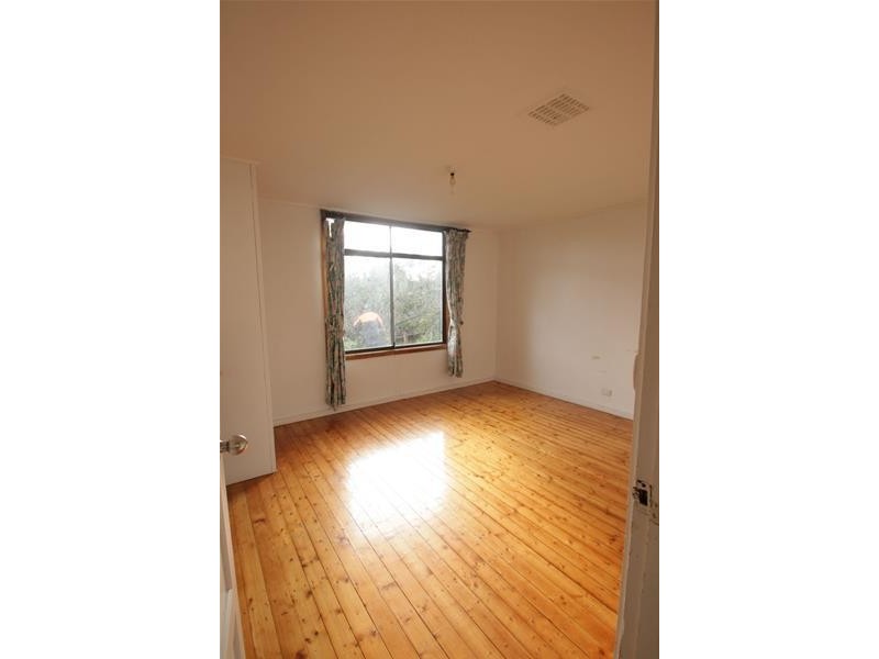 5 STEVENS Crescent, Ararat VIC 3377