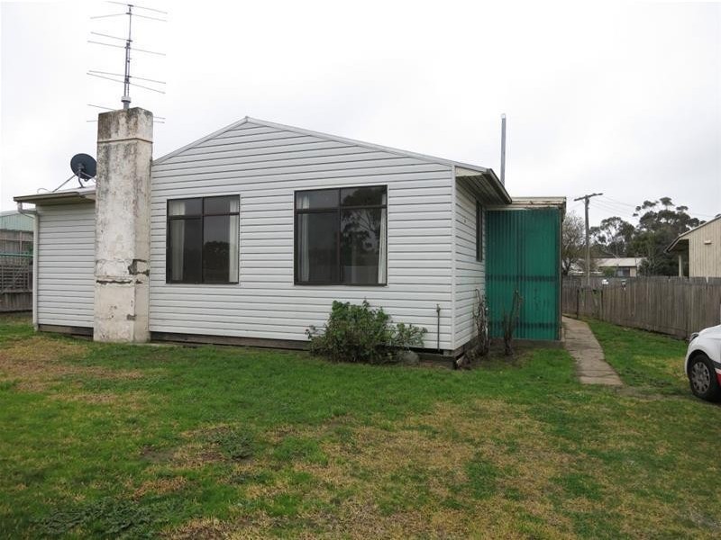 5 STEVENS Crescent, Ararat VIC 3377