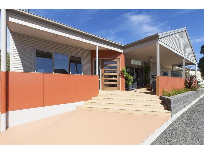 74 TATYOON Road, Ararat VIC 3377