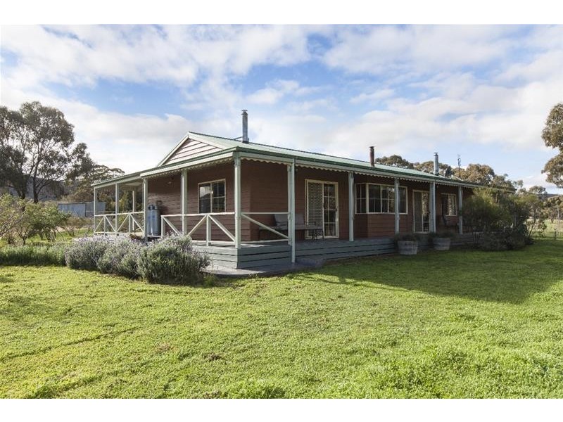 93 Lennons Lane, Landsborough West VIC 3384