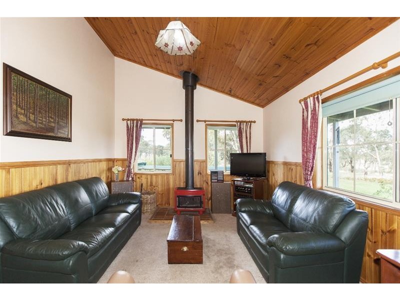 93 Lennons Lane, Landsborough West VIC 3384