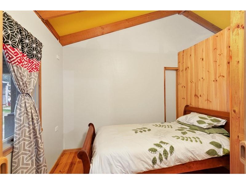 1015 Pyrenees Highway, Amphitheatre VIC 3468