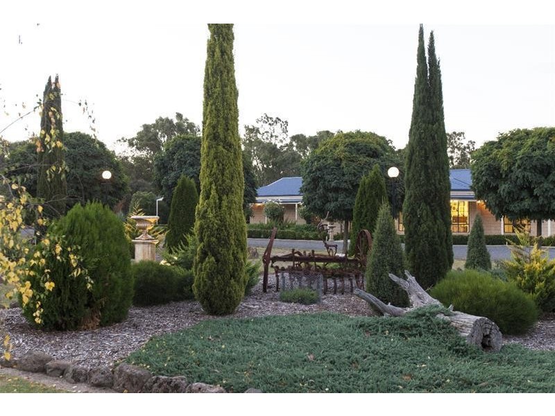 15 Kennel Road, Ararat VIC 3377