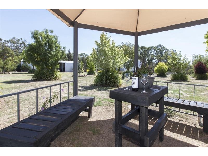 15 Kennel Road, Ararat VIC 3377