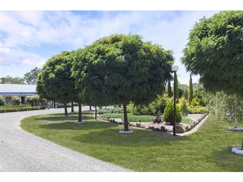 15 Kennel Road, Ararat VIC 3377