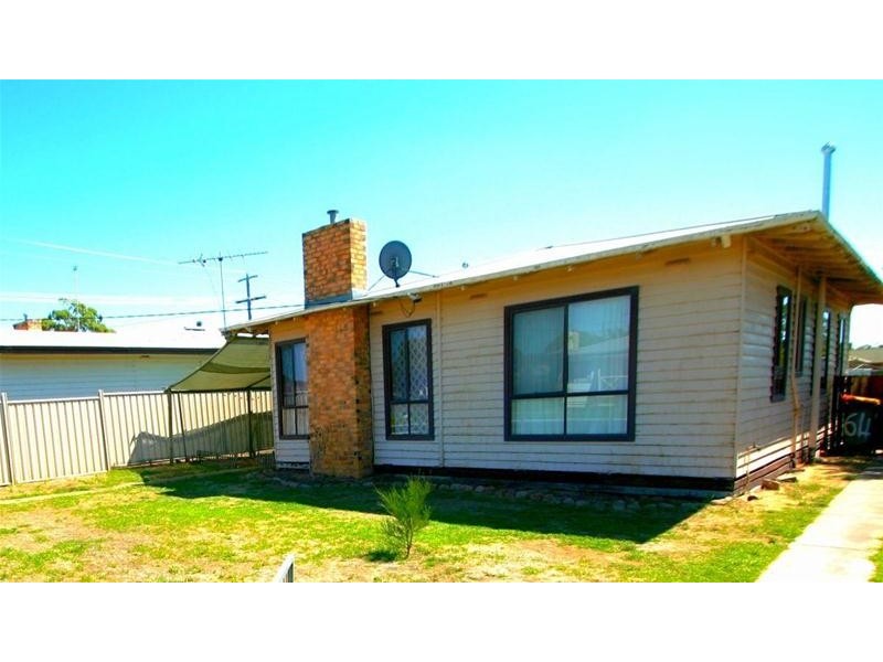 64 SMITH Street, Ararat VIC 3377