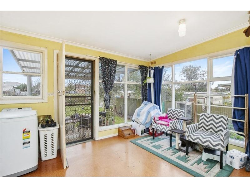 17 Laidlaw Street, Ararat VIC 3377