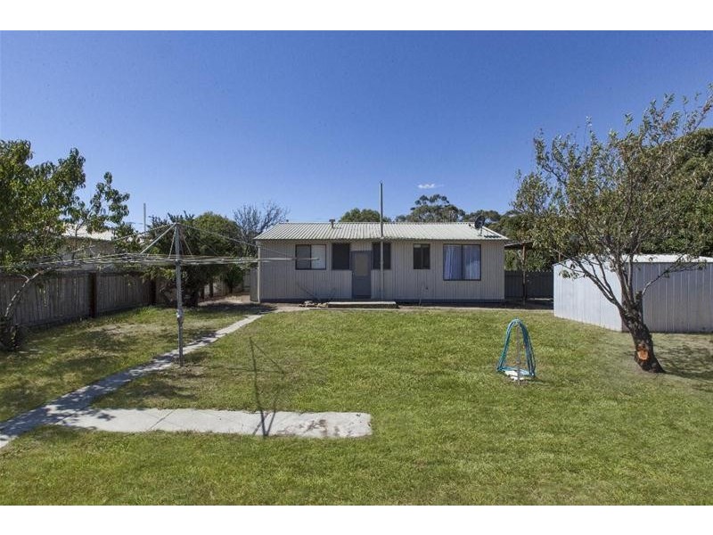 15 Smith Street, Ararat VIC 3377