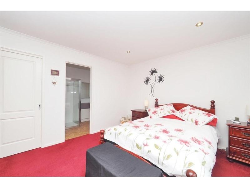 2/17A Henderson Street, Ararat VIC 3377