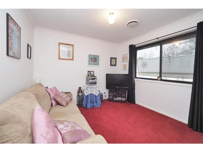 2/17A Henderson Street, Ararat VIC 3377