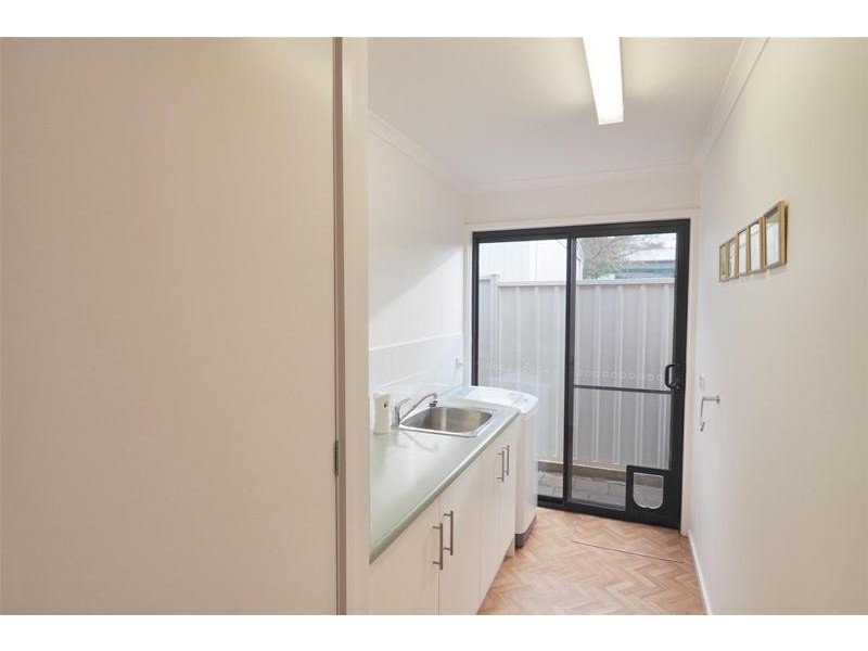 2/17A Henderson Street, Ararat VIC 3377