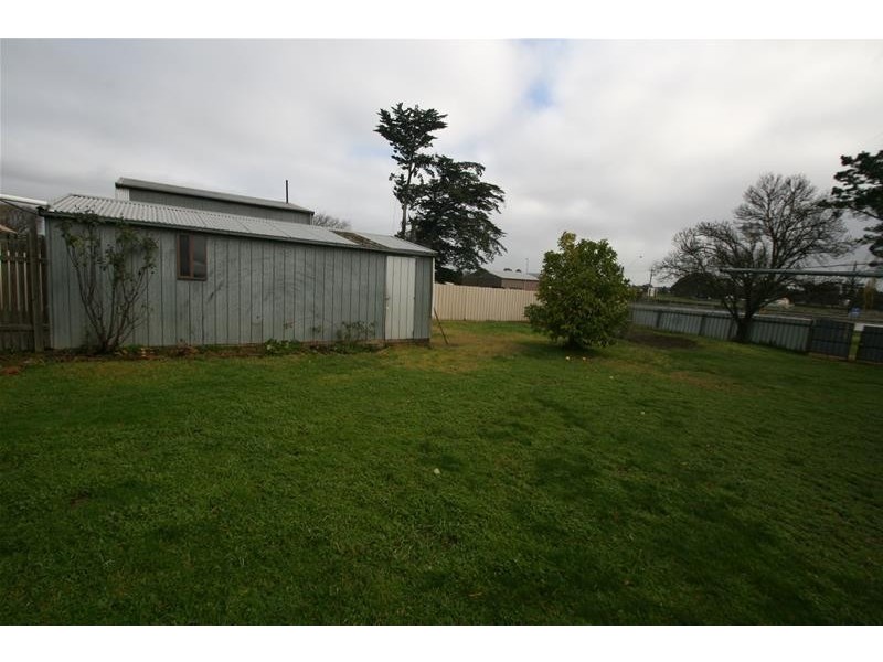 385 BARKLY Street, Ararat VIC 3377