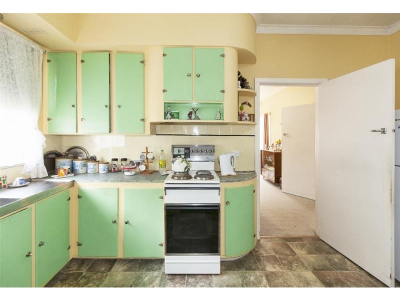 33 High Street West, Ararat VIC 3377